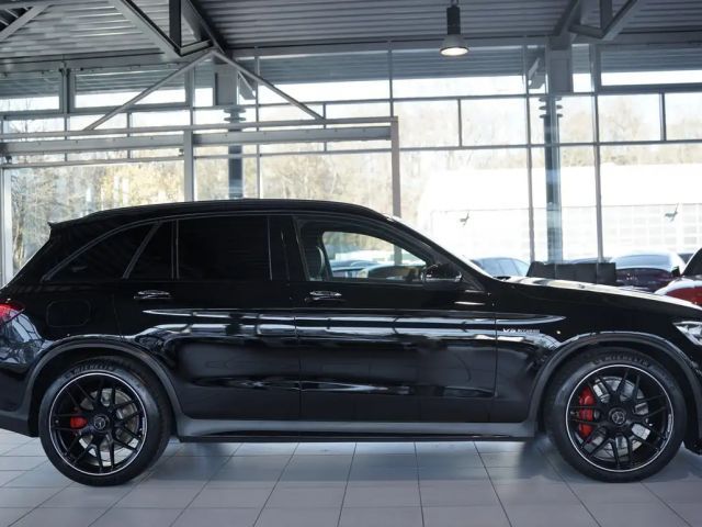 Mercedes-Benz GLC 63 AMG 4MATIC AMG Line