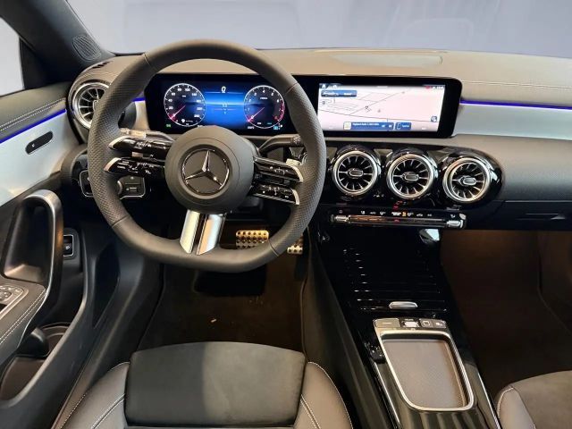 Mercedes-Benz CLA 180 AMG Line Shooting Brake