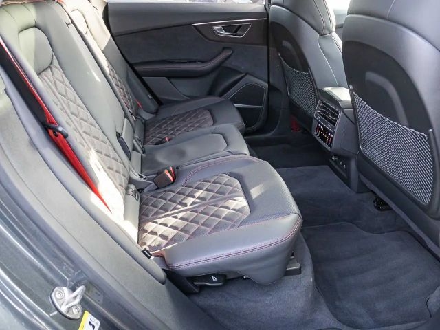 Audi Q8 50 TDI Quattro S-Line