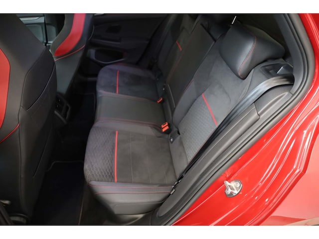 Volkswagen Golf 2.0 TSI