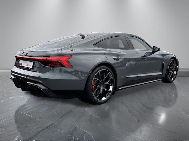 Audi RS e-tron GT Performance Quattro