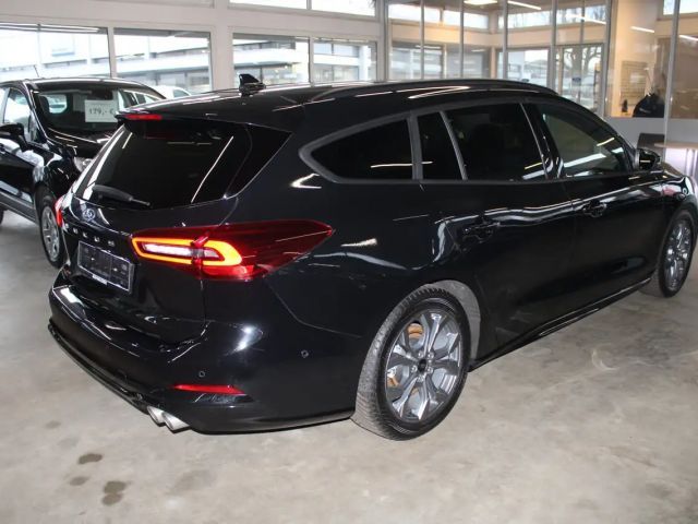 Ford Focus ST Line