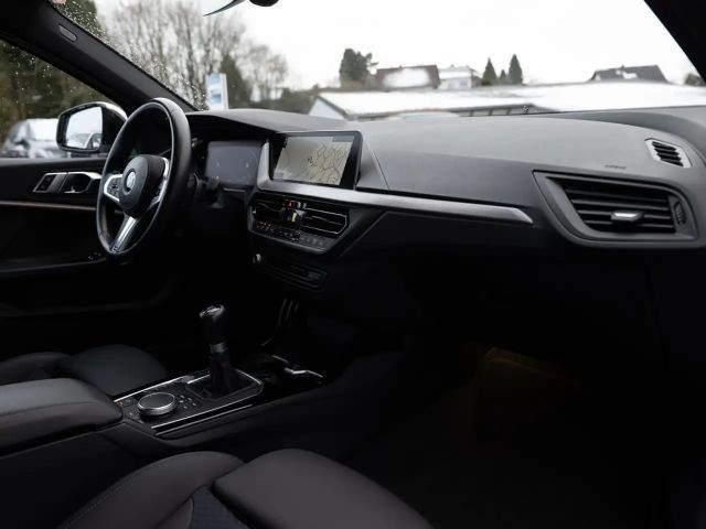 BMW 118 118i M-Sport Sedan