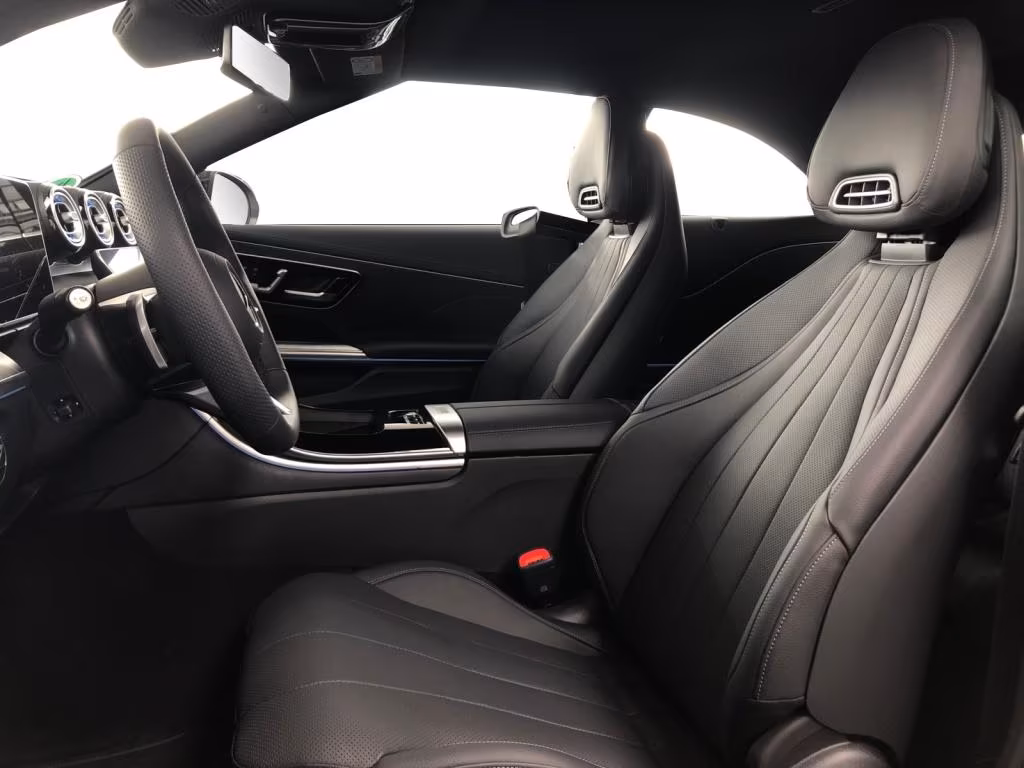 Mercedes-Benz CLE 300 4MATIC AMG Line