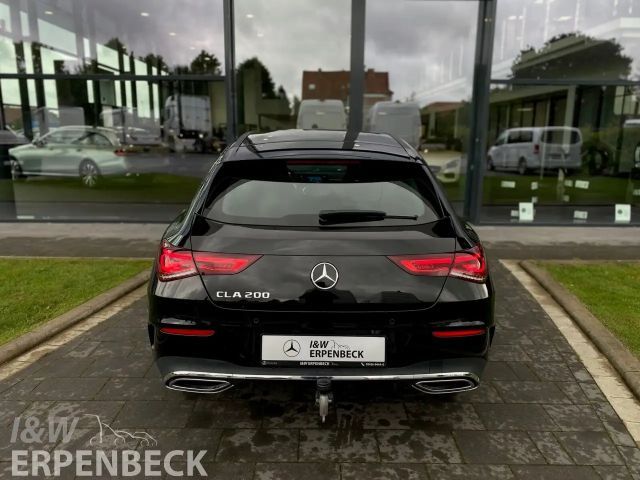 Mercedes-Benz CLA 200 AMG Line Shooting Brake