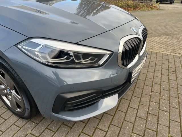 BMW 118 118i Advantage pakket Sedan