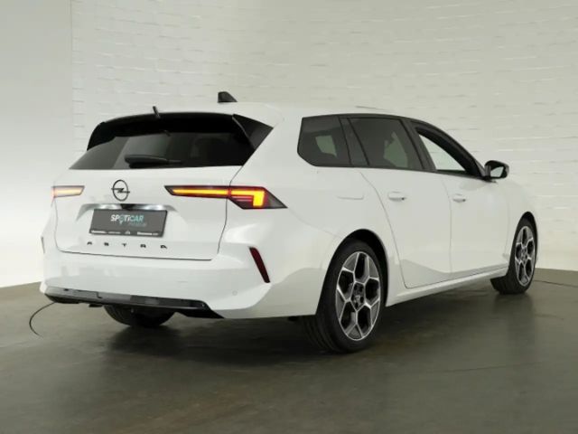 Opel Astra Sports Tourer Ultimate