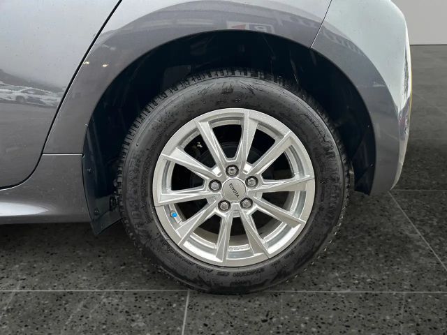 Toyota Yaris Active Hatchback