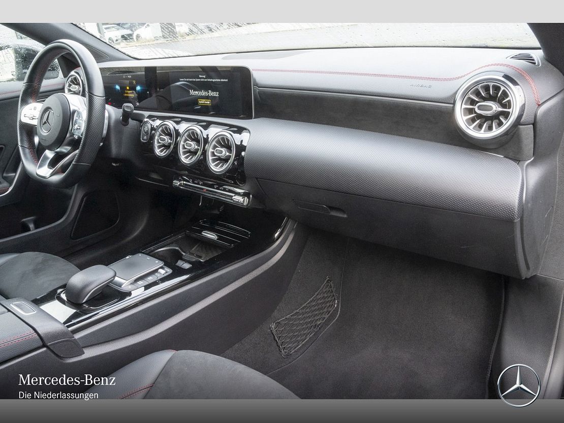 Mercedes-Benz CLA 200 Shooting Brake