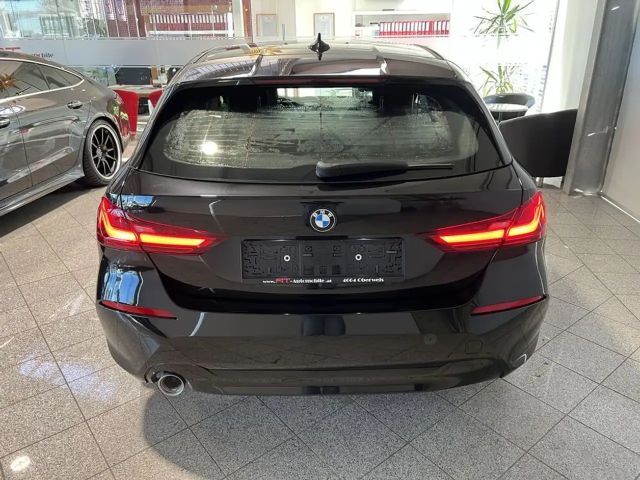 BMW 116 116d Advantage pakket Sedan