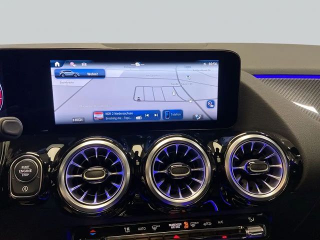 Mercedes-Benz GLA 180 GLA