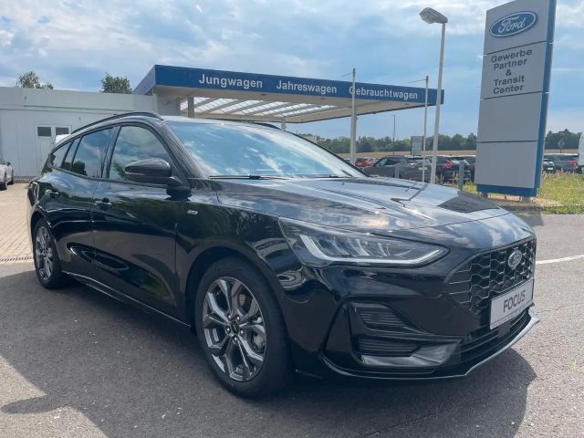 Ford Focus ST Line Wagon