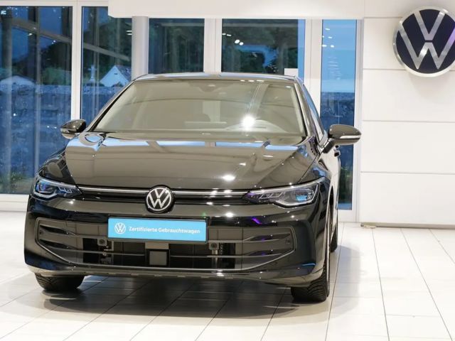 Volkswagen Golf 1.5 eTSI DSG Golf VIII Life