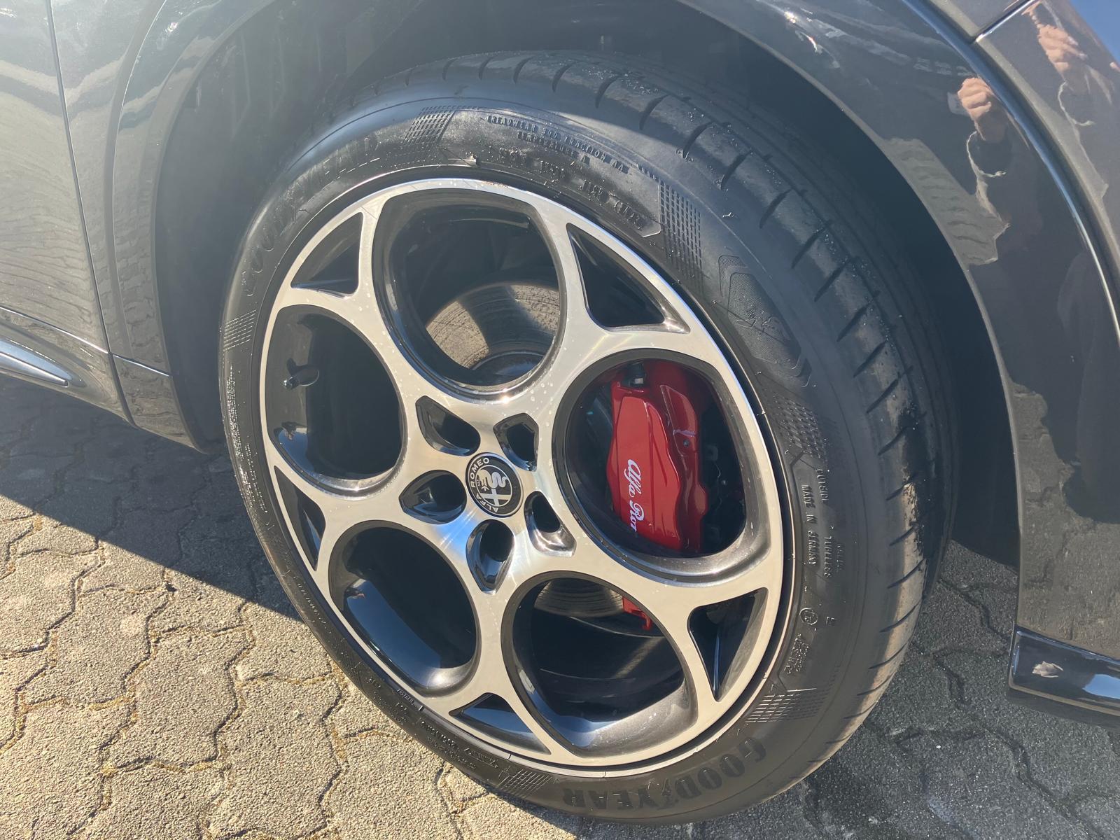 Alfa Romeo Tonale Navi/Kamera