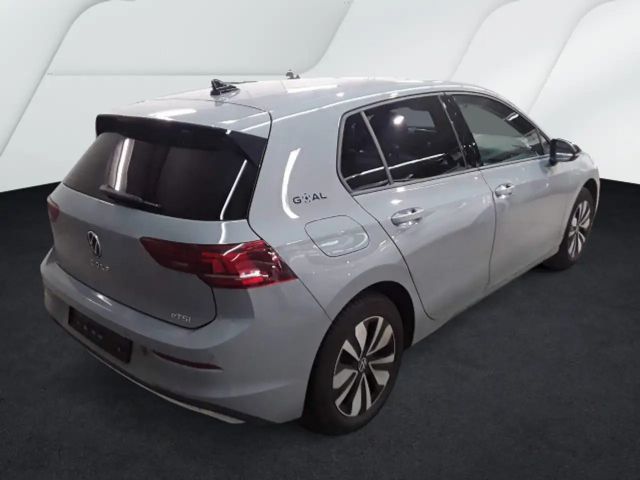 Volkswagen Golf 1.5 eTSI DSG Golf VIII