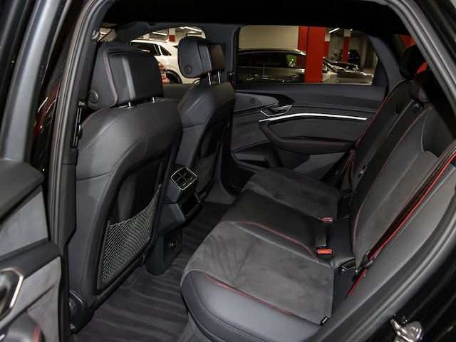 Audi Q8 e-tron 50 Quattro S-Line