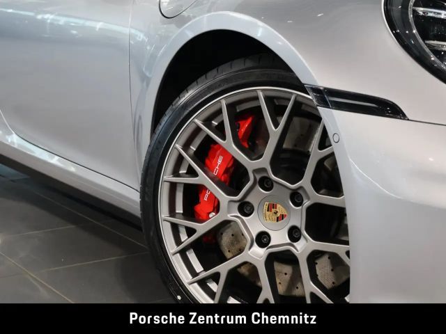 Porsche 911 4S Carrera Coupé