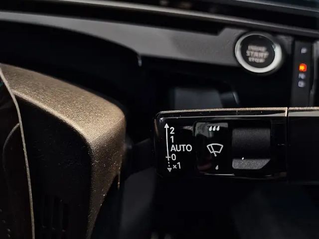 Peugeot E-5008 GT-Line