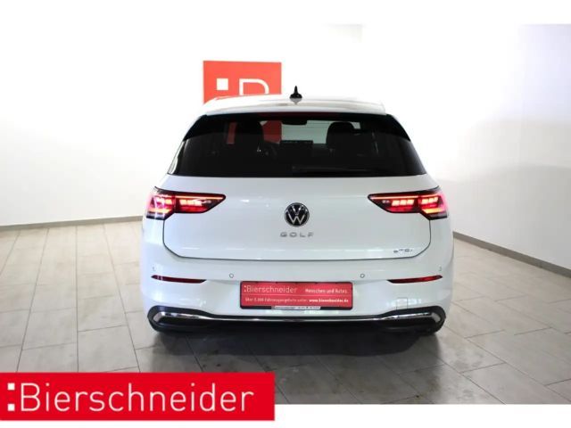 Volkswagen Golf 1.5 eTSI DSG IQ.Drive
