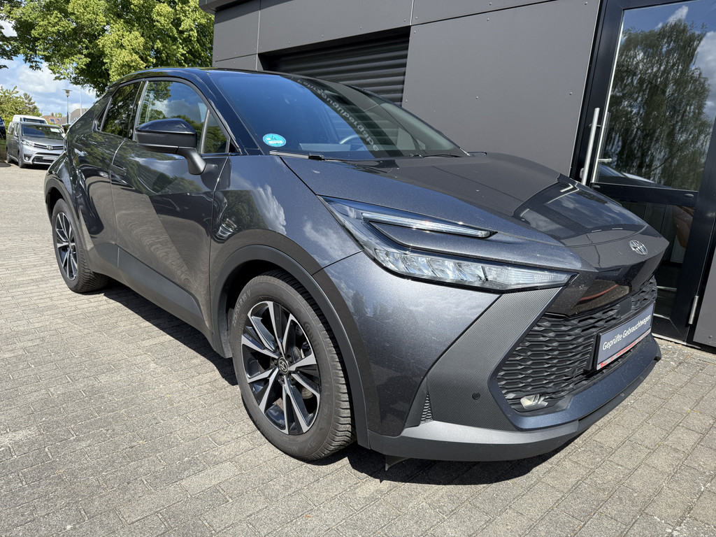 Toyota C-HR 5-deurs Team D