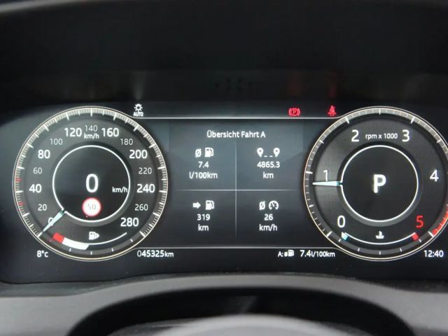 Jaguar XE AWD R-Dynamic SE