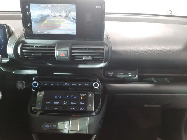 Hyundai INSTER Select