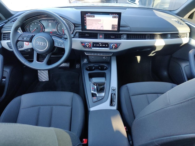 Audi A4 35 TFSI Avant S-Tronic