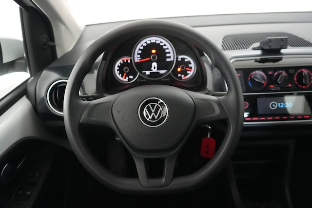 Volkswagen up! Move Move up!