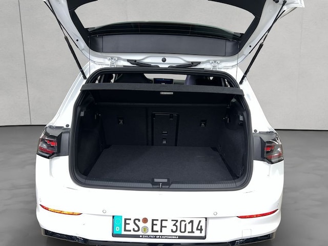 Volkswagen Golf 1.5 eTSI DSG R-Line
