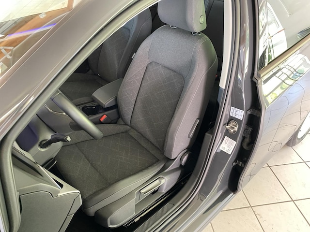 Volkswagen Golf 1.5 TSI BMT Golf VIII