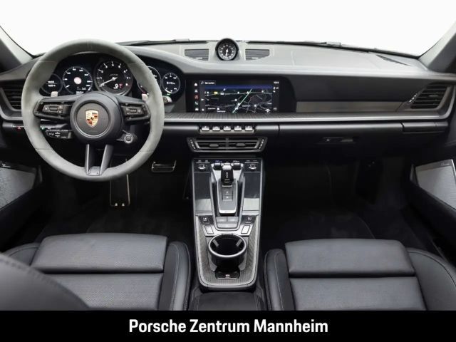 Porsche 992 4 Cabrio Carrera GTS