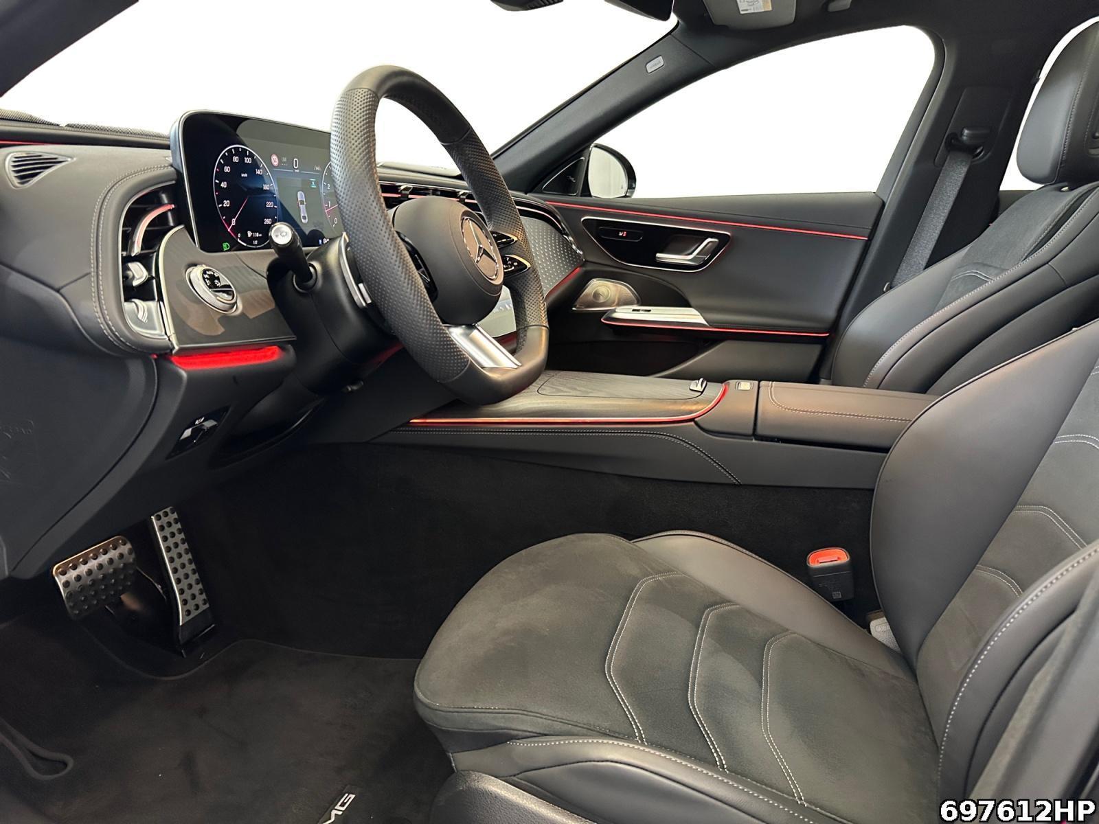 Mercedes-Benz E 200 AMG Line Sedan