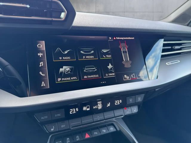 Audi A3 30 TFSI Sedan