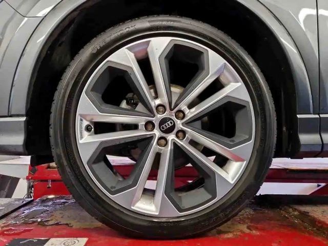 Audi Q3 35 TDI S-Line