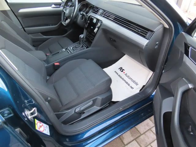Volkswagen Passat Business Variant
