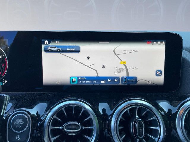 Mercedes-Benz GLA 200 AMG Line