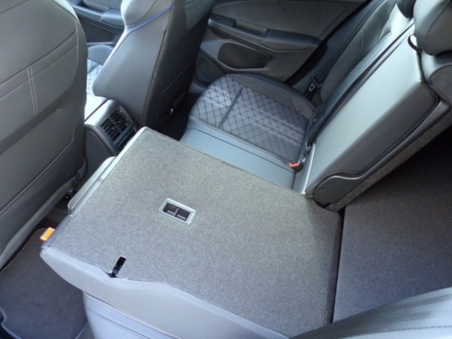 Volkswagen Golf 1.5 eTSI DSG