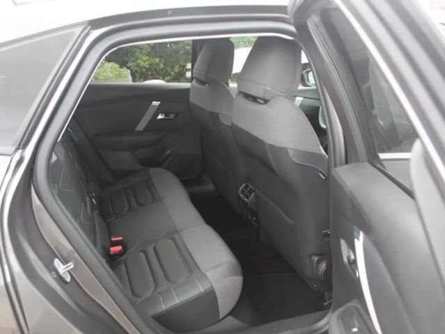 Citroën C4 PureTech Shine