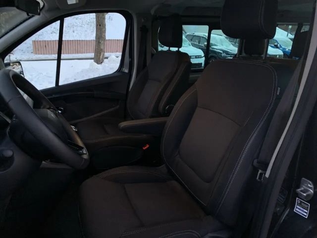 Renault Trafic Evolution L2H1 dCi 150