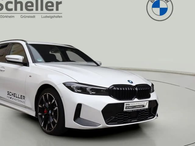 BMW 330 330e M-Sport Touring