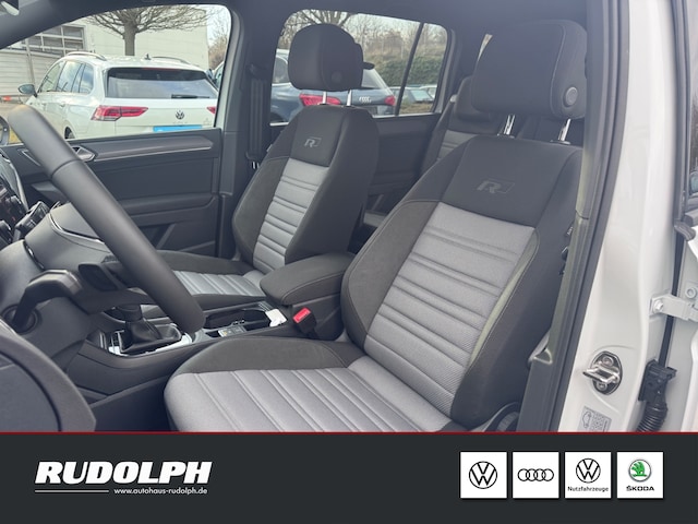 Volkswagen Touran 1.5 TSI Highline 7-Gang- DSG LED Navi AHK SHZ PDC Klima ACC