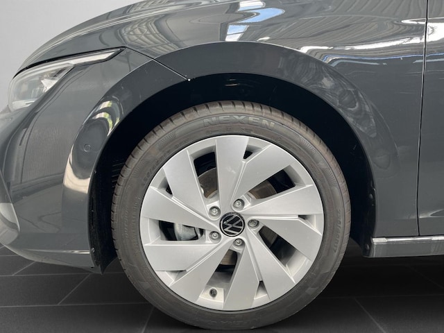 Volkswagen Golf Style