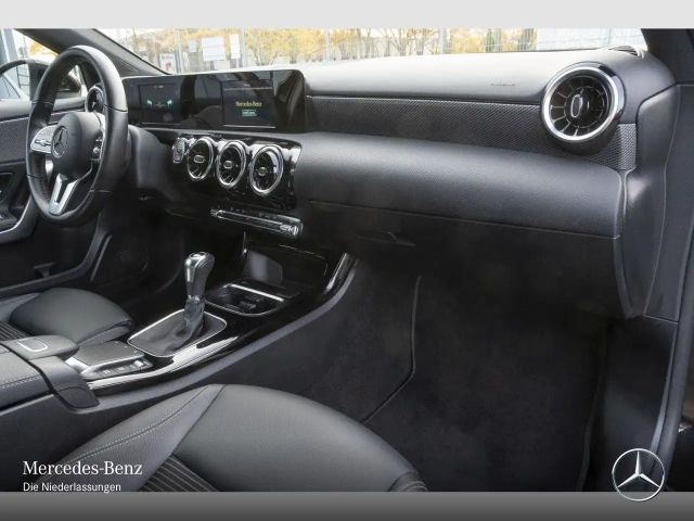 Mercedes-Benz A 180 Progressive