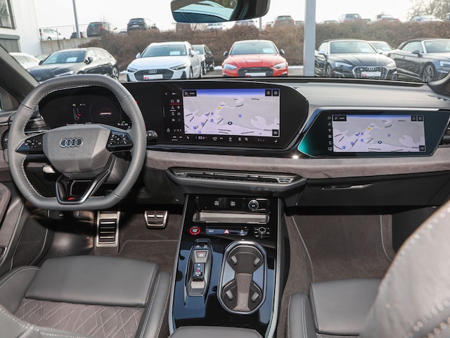 Audi A6 Avant Quattro S-Tronic