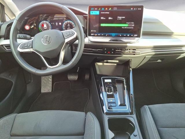 Volkswagen Golf DSG Style eHybrid