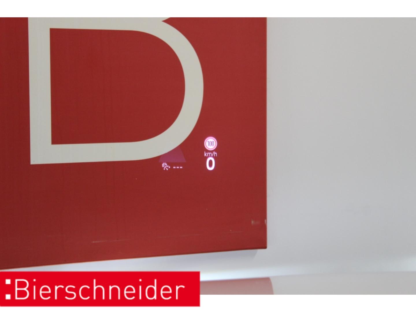 Volkswagen Tiguan 2.0 TDI DSG R-Line Style