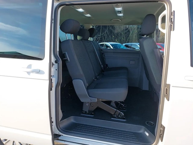 Volkswagen Caravelle 2.0 TDI T6
