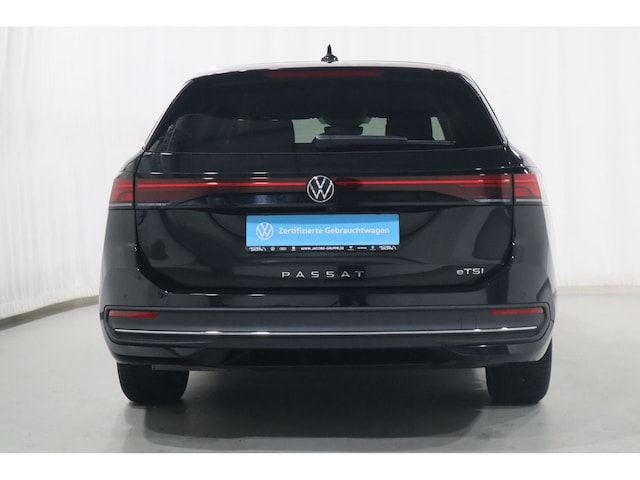 Volkswagen Passat 1.5 eTSI Business DSG Variant