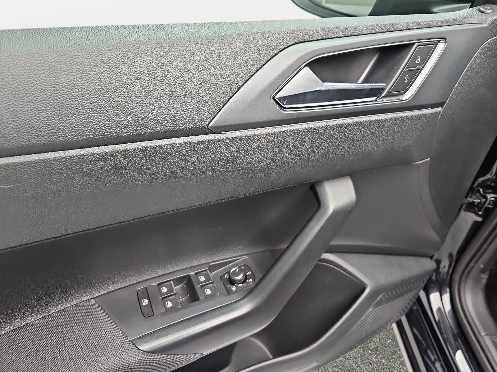 Volkswagen Taigo 1.5 TSI DSG R-Line Style