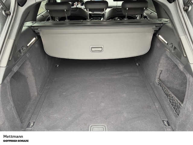 Audi A4 40 TFSI Avant S-Tronic